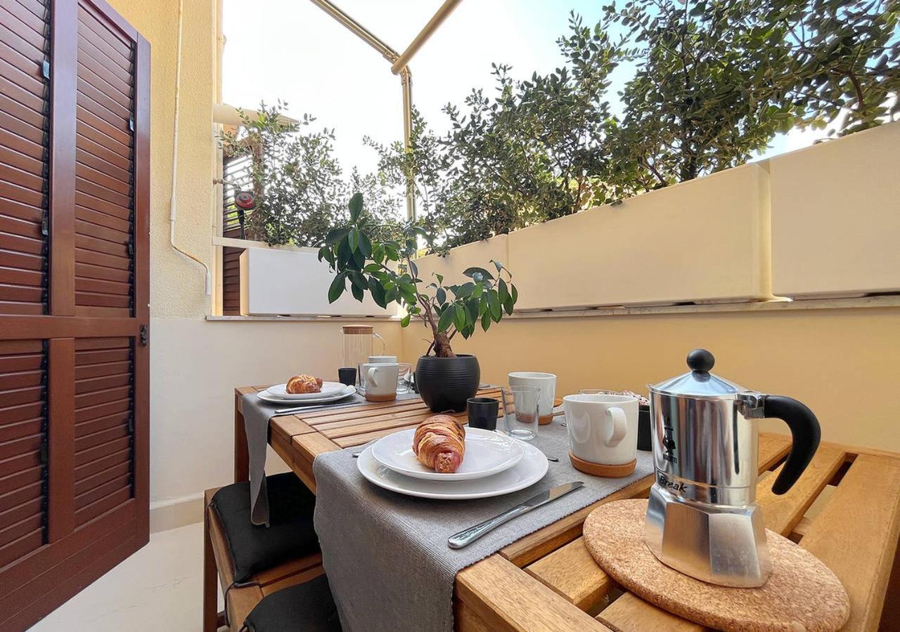 Solemar Sicilia - White Loft Apartment Palermo Luaran gambar