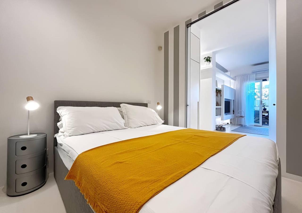 Solemar Sicilia - White Loft Apartment Palermo Luaran gambar