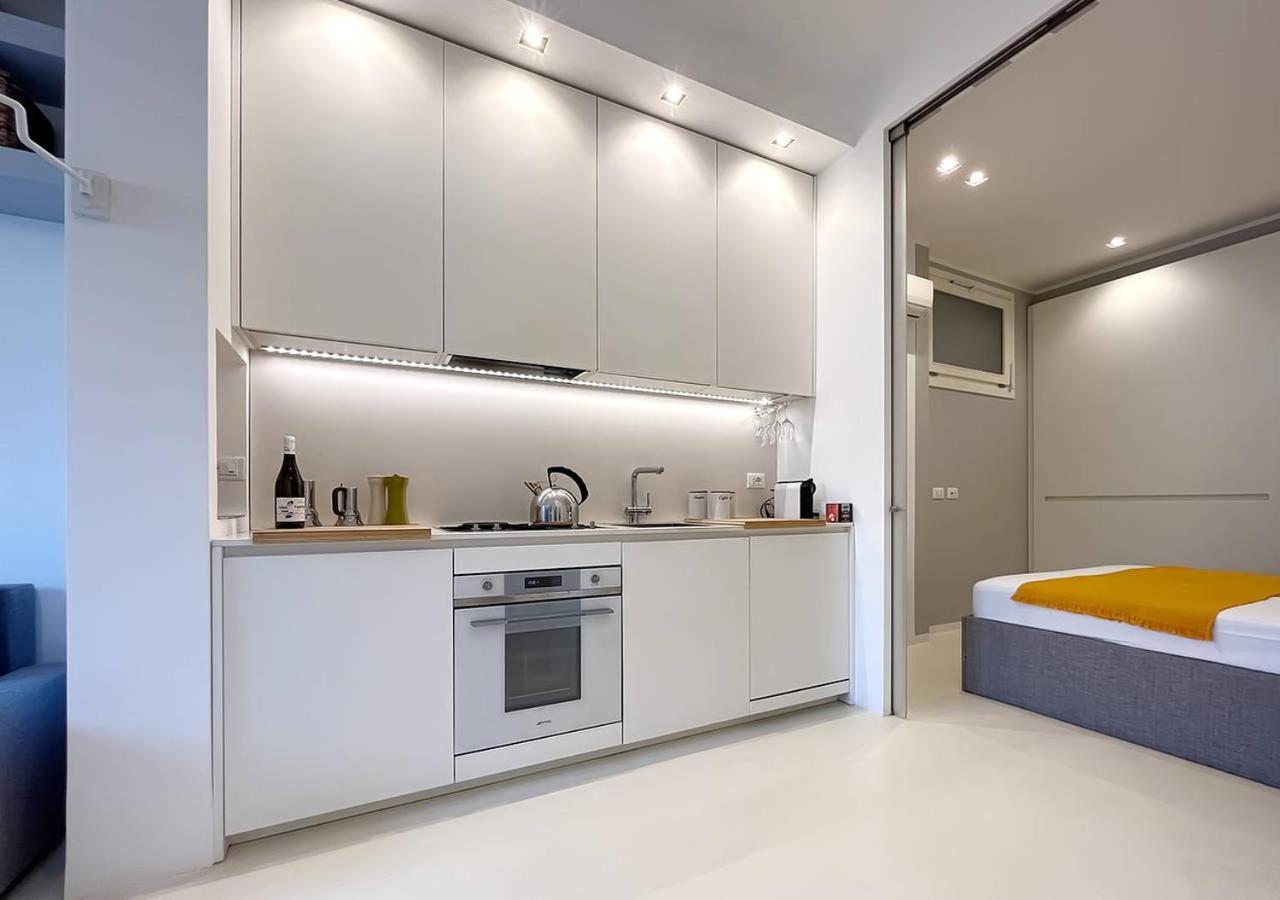 Solemar Sicilia - White Loft Apartment Palermo Luaran gambar
